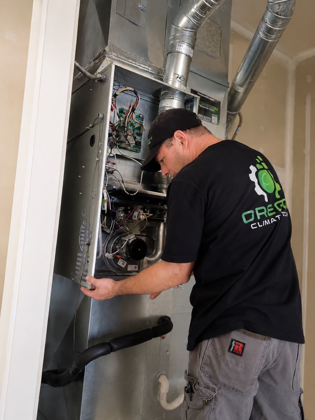 High-efficiency heating system installed by Oregon Climate Tech.